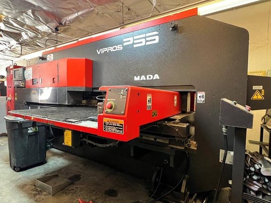 22 Ton Amada Vipros 255 CNC Turret Punch 31 Station 3 Automatic