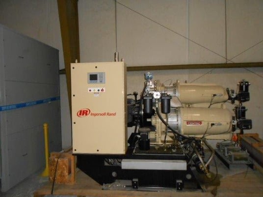 1154 scfm, 100 psig, Ingersoll-rand Centac #C25014M3, 300 HP, AB PLC, 480/3/60, new never installed - Image 5
