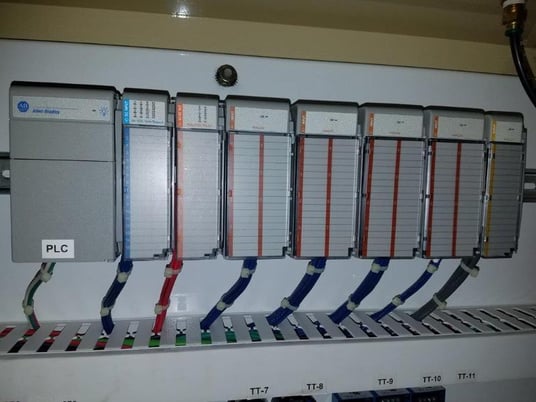 1154 scfm, 100 psig, Ingersoll-rand Centac #C25014M3, 300 HP, AB PLC, 480/3/60, new never installed - Image 8