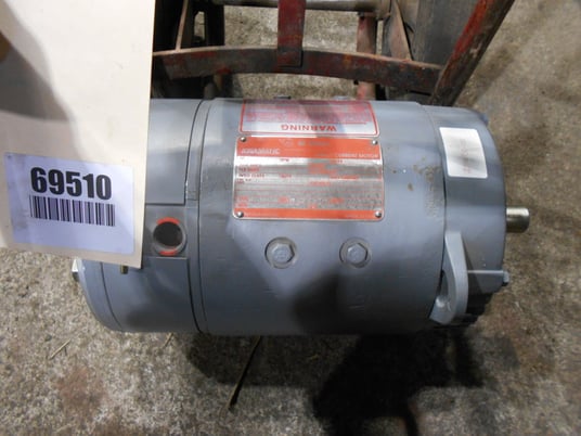 1 HP 1800/2000 RPM General Electric, Frame 186AT, TENV, new, 180VA, 100/200VF - Image 1