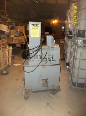 4" x 8" Cumberland used granulator - Image 2