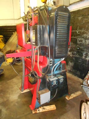 8" x 14" Clausing Covel #20423, surface grinder, 8" x 14" chuck - Image 3