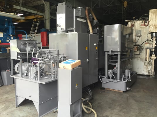 Mattison #24, rotary surface grinder, 42" chuck, 22" segmented wheel, automatic lube, wheel dresser, powered - Image 3