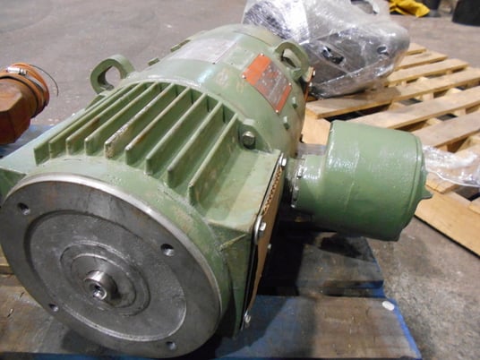 5 HP 1800 RPM General Electric, Frame 218AT, DPFG-SV, 500 VA, 150/300 VF - Image 9