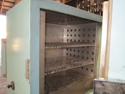 20" width x 15" H x 15" D Blue M, 120 volt, rated at 1600 watts - Image 2