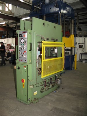 224 Ton, Italpresse #GL90, 35.5x19.75" electric platens, 13" daylight, 12" stroke, self-contained, #2654 - Image 3