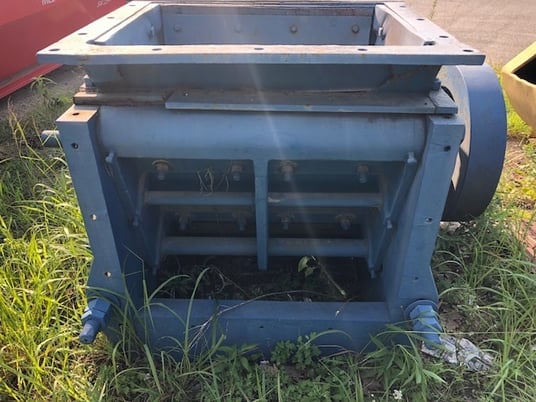 Stedman hammermill-crusher, 32" x  44", heavy duty flywheel, heavy duty steel base, 600-900 RPM, used - Image 4