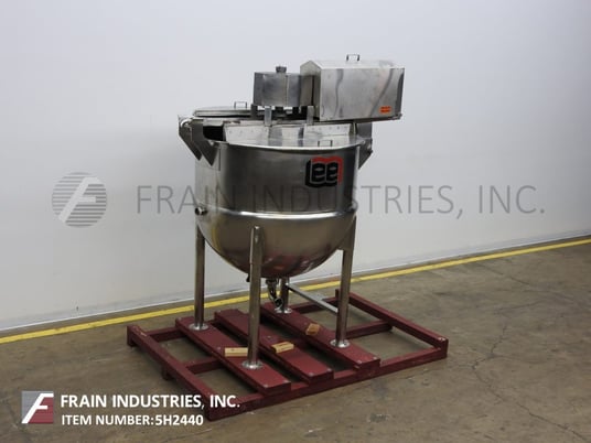 350 gallon Lee, Stainless Steel, jacketed double motion kettle, 54" diameter x 48" deep, 40 psi, lift up - Image 5