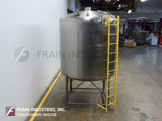 2000 gallon Chicago Pneumatic, 316 Stainless Steel, single wall tank, 84" diameter x 76" straight wall, dome - Image 4