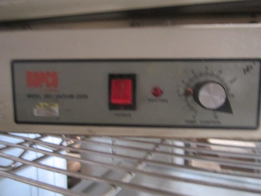 12" width x 12" H x 19" D Precision Scientific #NAPCO 5851, vacuum oven, 1000 watts, 120 V. - Image 2