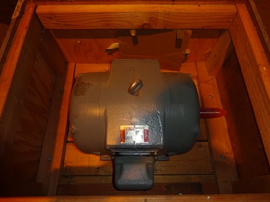 7.5 HP 1170 RPM Frame 256U, turning gear motor,Nema C,new/unused - Image 1