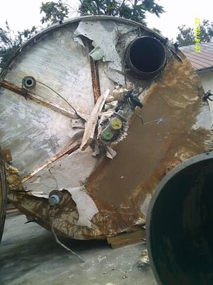 11500 gallon Stainless Steel tank, jacketed, 10' 6" diameter x 18' straight side, dome top, flat bottom, 4" - Image 4