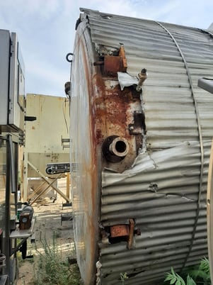 11500 gallon Stainless Steel tank, jacketed, 10' 6" diameter x 18' straight side, dome top, flat bottom, 4" - Image 7