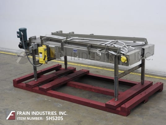 42" W x 108" L Nercon, Stainless Steel frame, accumulation table, adjustable guide rails conveyor powered by - Image 5