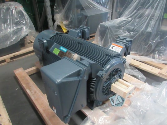 500 HP 1800 RPM Siemens, Frame 509/10/11S, TEFC, BB, new, 2300/4000 Volts - Image 2