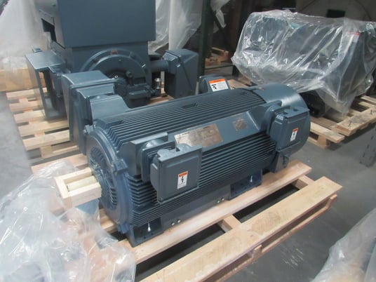 500 HP 1800 RPM Siemens, Frame 509/10/11S, TEFC, BB, new, 2300/4000 Volts - Image 3
