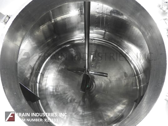1125 gallon Feldmeier #4500L, 4500 liter capacity, 25/50 psi, 316S/S 3-zone jacketed process tank, dome top - Image 2