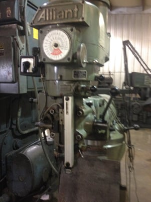 Alliant #1-1/2TMV, ram type vertical mill, 9" x42" table, 2 HP, AcuRite 3-Axis digital read out, #65965 - Image 7