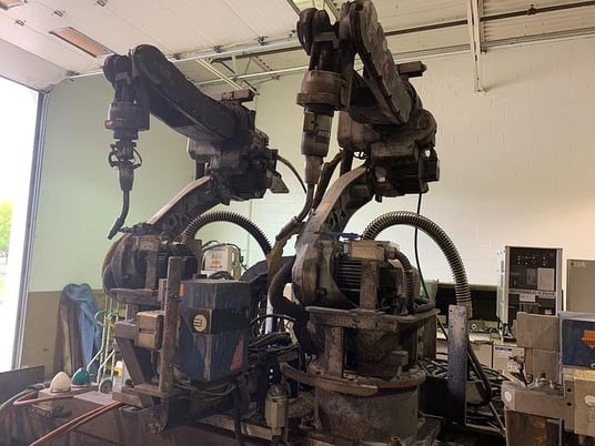 Motoman, EA1400N, 6-Axis CNC robotic dual arm dual trunion weld cell, 2005 - Image 5