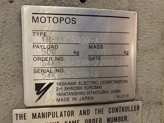 Motoman, EA1400N, 6-Axis CNC robotic dual arm dual trunion weld cell, 2005 - Image 7