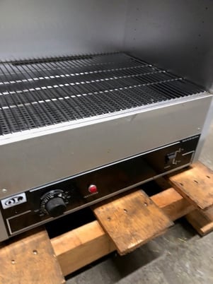 18" width x 21" H x 14" D Quincy #40GC, gravity convection oven, 450&deg;, s/n G4-005946 - Image 3