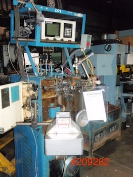 No. W10A Torrington, segment coiler,.008"-.028" wire diameter, 24-240 springs per miunte, 300 FPM, feed - Image 1