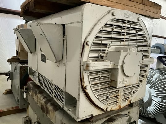 800 HP 1800 RPM Westinghouse, Frame 5810S, weather protected enclosure type 1, sleeve, rebuilt, 4000 Volts (2 - Image 3