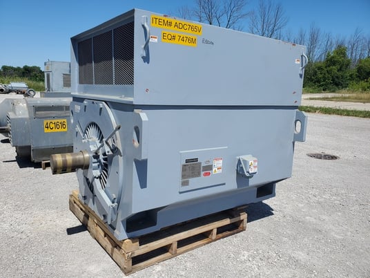 400 HP 507 RPM Toshiba, Frame 400T, weather protected enclosure type 2, new surp, 4160V., TIKE-DCK11 - Image 1