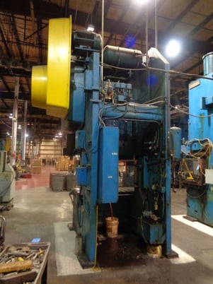 200 Ton, Niagara #S2G-200-60-30, double crank gap frame press, 10" stroke, 24" Shut Height, air clutch, #68195 - Image 5