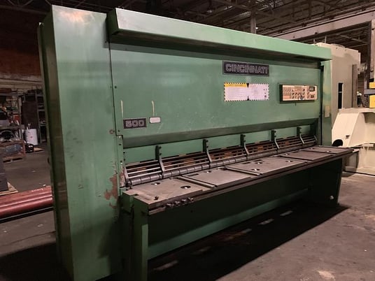 1/2" x 10' Cincinnati #500, hydraulic power shear, 48" Back Gauge, (2) squaring arm, 40 HP, 13 hold downs - Image 5