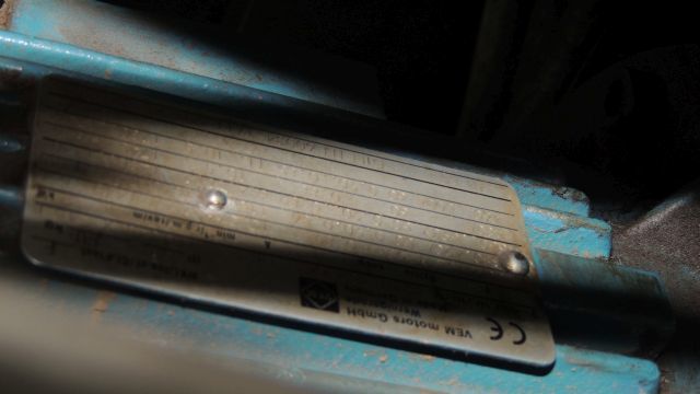 200 Ton, Hydraulico, hydraulic press, 24.5" stroke, 51.1" daylight, 97.2" x44.62" bed, windows, palm buttons - Image 4