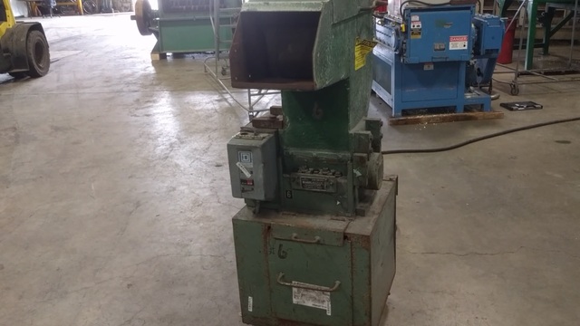 8" x 10" Cumberland granulator, 20 HP, closed rotor, 3 fly, 2 bed knives, used - Image 2