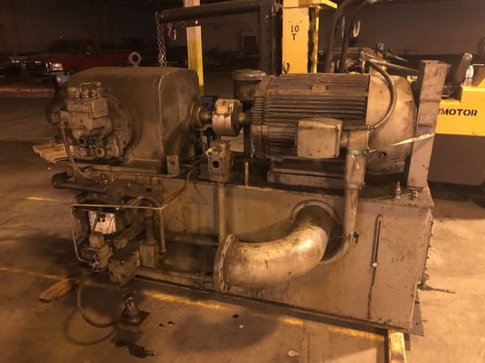 400 Ton, Williams White, gib-guided, 30" stroke, 43" daylight, 84" x48" bed, 2-cushions in bed, sr5551 - Image 4