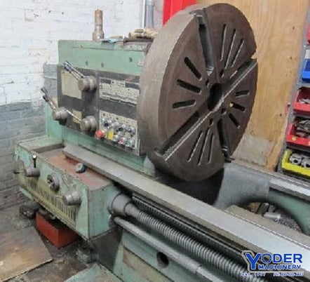 32" x 205" Tos, 3.25" bore, engine lathe, 7.1-900 RPM, steady rests, #68439 - Image 3