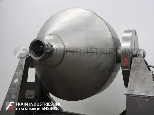 60 cu.ft. Patterson, 304 Stainless Steel, double cone mixer, 18" ID product port with clamp down cover, 7-1/2 - Image 2