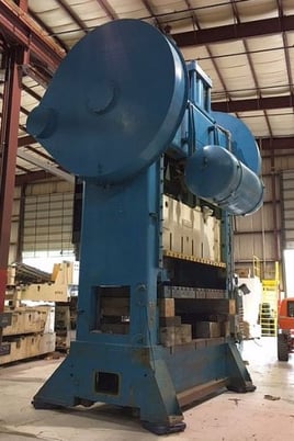 400 Ton, Clearing #S2-400-108-60, 20" stroke, 60" Shut Height, 12" adj, 108" LR x 60" front back,air clutch - Image 3