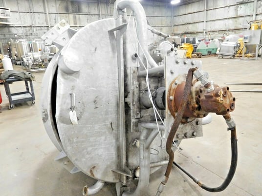 600 gallon Stainless Steel insulated mixing kettle with agitator, 304 Stainless Steel, 65" x 62" bowl, 6" - Image 6