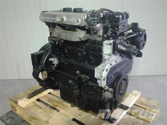 85 HP Perkins #1004, remanufacturerd, AA-Space Saver, strss block - Image 2