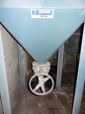 195 cfm Young #VM72-25, vertical modular Uni-Cage filter/dust collector, 2001 - Image 7