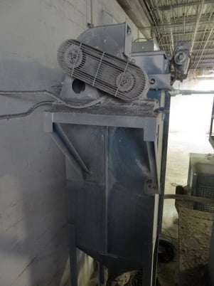 195 cfm Young #VM72-25, vertical modular Uni-Cage filter/dust collector, 2001 - Image 8