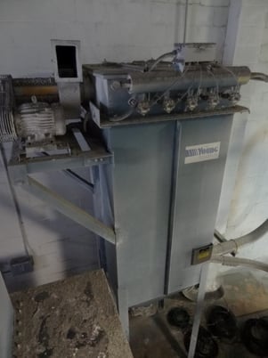195 cfm Young #VM72-25, vertical modular Uni-Cage filter/dust collector, 2001 - Image 9
