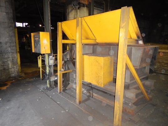 furnace charge system with oscillating conveyor &, GSE 550 digital read out and dump chute - Image 1