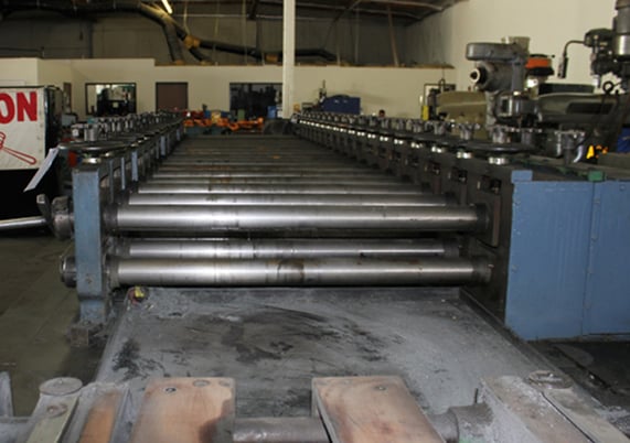 18 Stand, ASC #A.S., rollformer, 2.75" shaft diameter, 36" roll space, 1.75" vertical, 10.5" horizontal - Image 5