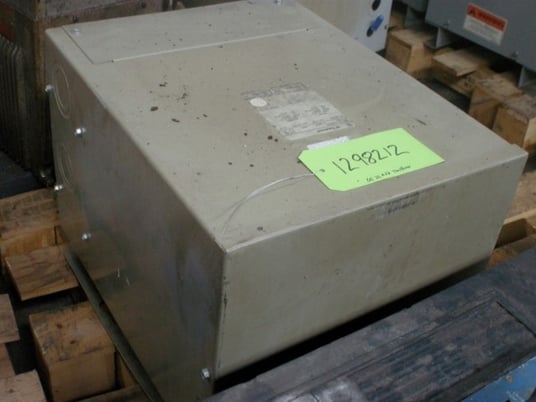 25 KVA 240/480 Primary, 120/240 Secondary, General Electric #9T21B9104, single phase transformer (3 available) - Image 1