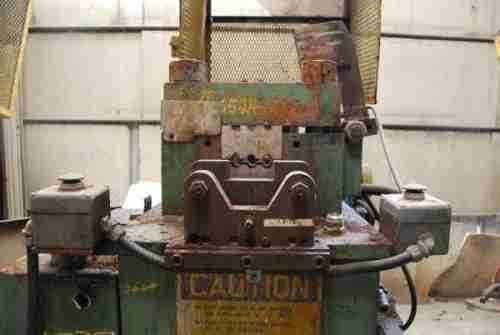 Fenn #30 Hydraulic Tube End Former with automatic water cooled oil cooler, foot pedal operation - Image 1