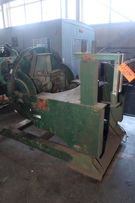 Lovat rotating welding positioner, 3-jaw 12" chuck, varable speed control - Image 3