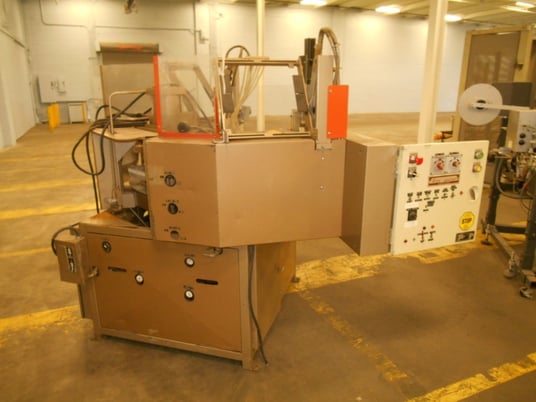 Zed Industries #15-CRS-6, automated, rotary blister sealer, 14" x15" max sealing area, 6 stations, 100 psi - Image 1