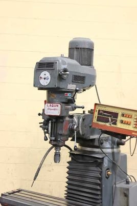 Lagun #FTV-1, 10" x44" table, 3 HP, 30" X, 16" Y, 5" Z, 26" power feed, R-8 spindle taper, digital read out - Image 2