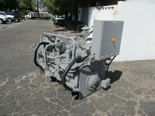 Continental Hydraulic #PVR50-42A15, hydraulic pumps, (2) 10 HP pumps, (1) 5 HP pump, controls, valves & heat - Image 2
