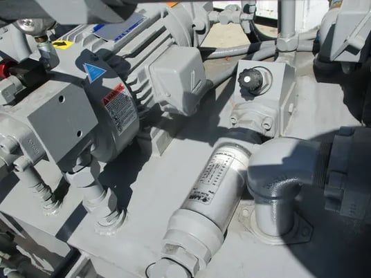 Continental Hydraulic #PVR50-42A15, hydraulic pumps, (2) 10 HP pumps, (1) 5 HP pump, controls, valves & heat - Image 10